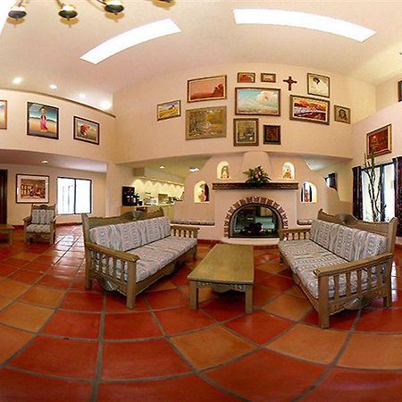 Comfort Suites تاوس المظهر الخارجي الصورة