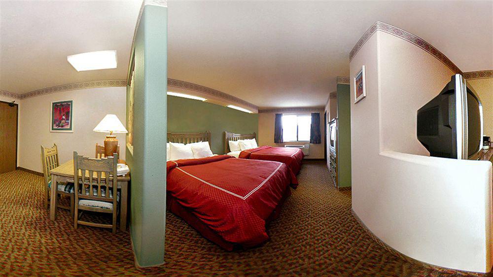 Comfort Suites تاوس المظهر الخارجي الصورة